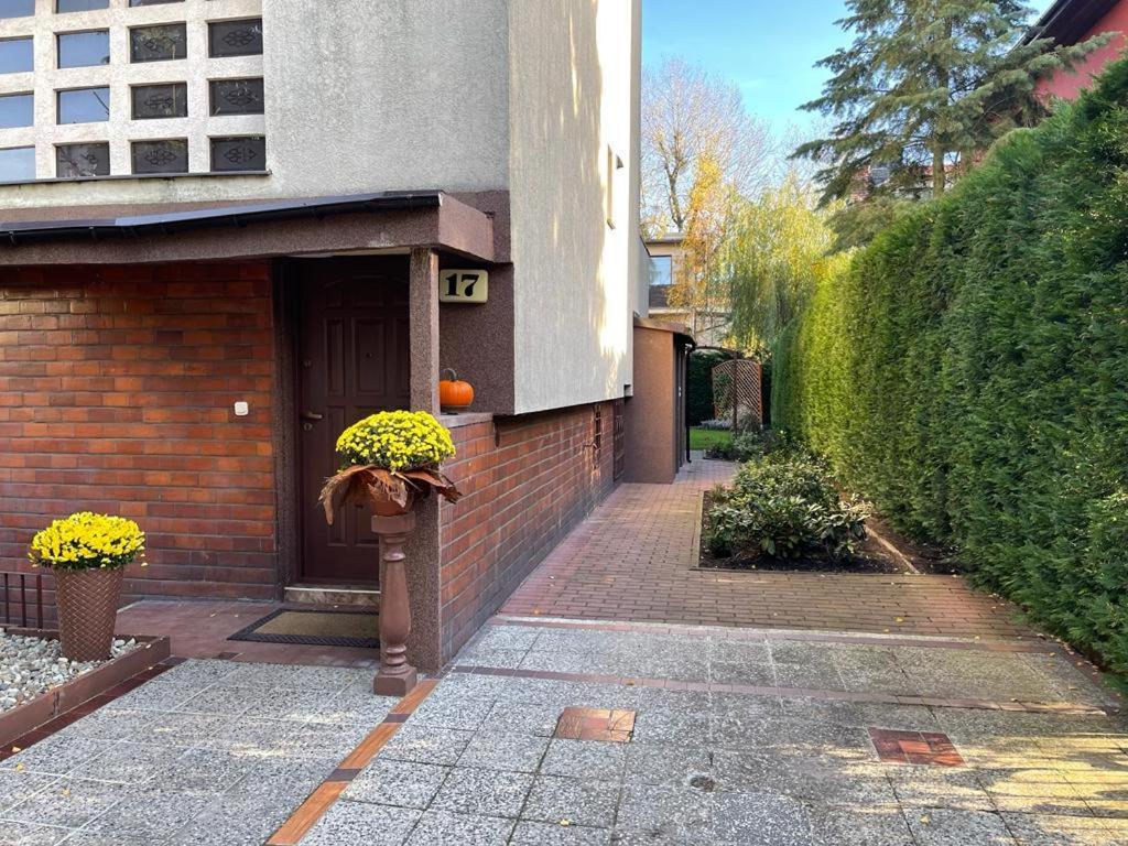 Maly Apartament Z Kuchnia I Lazienka Apartamento Estetino Exterior foto